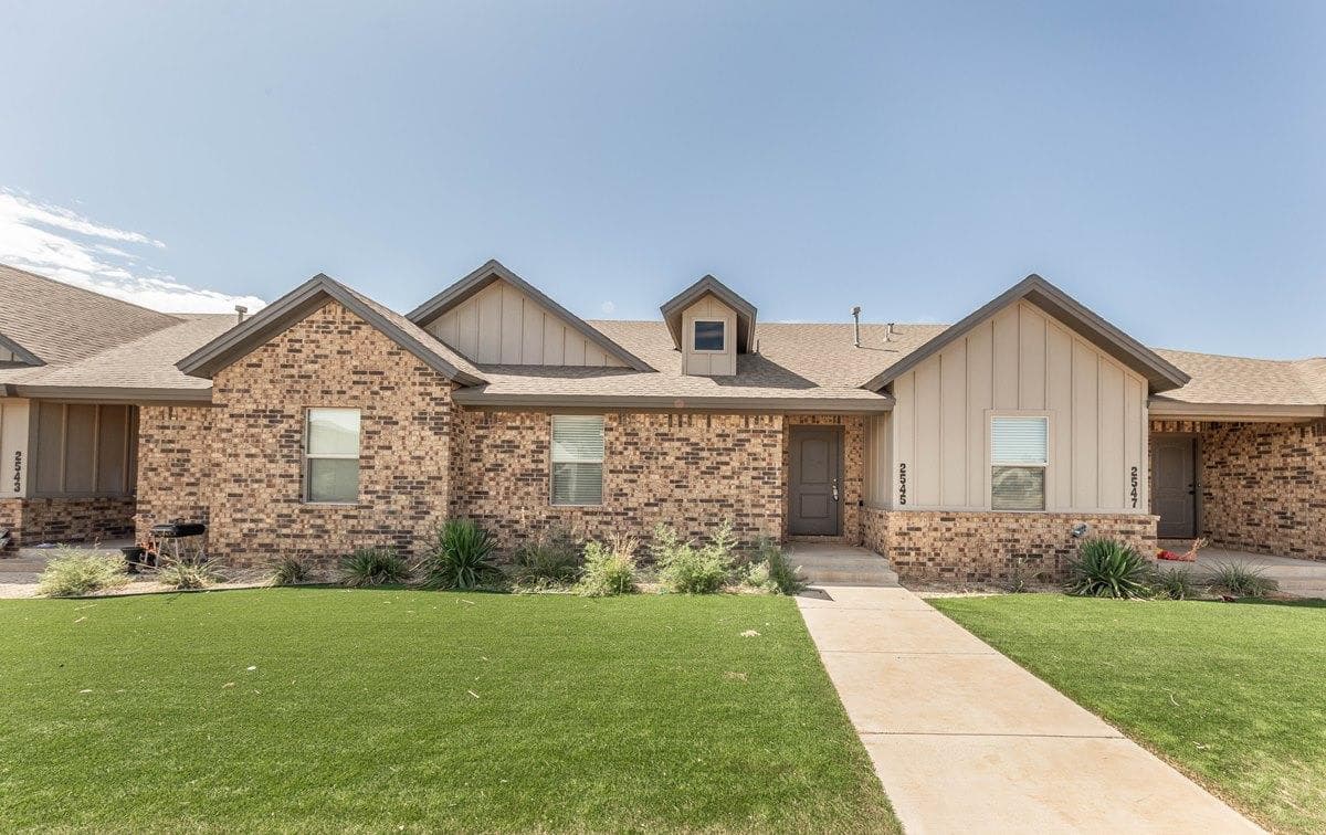 2545 137th - Image 1