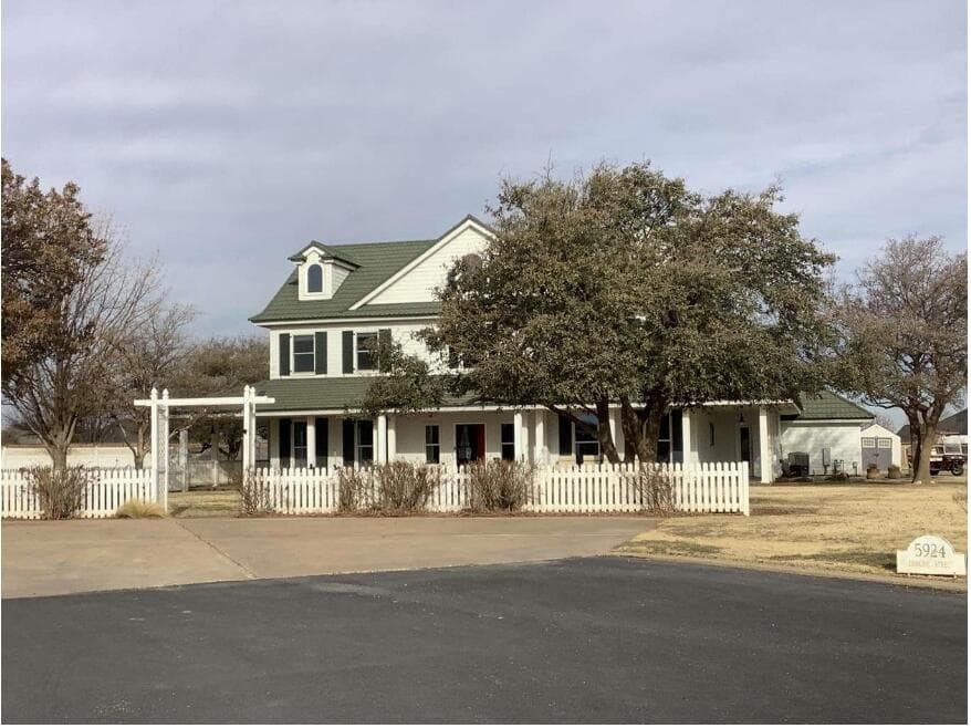 5924 Erskine Street - Image 1