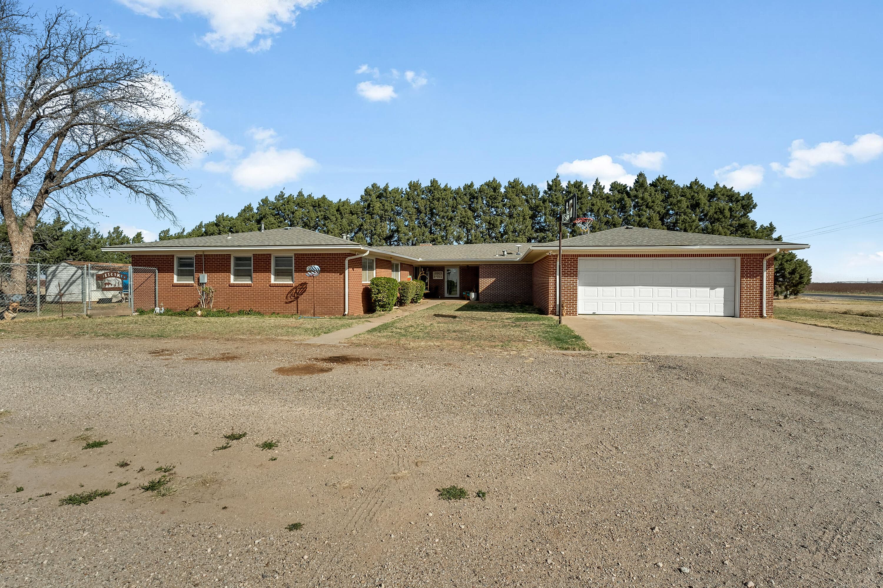 9506 FM 835 - Image 1