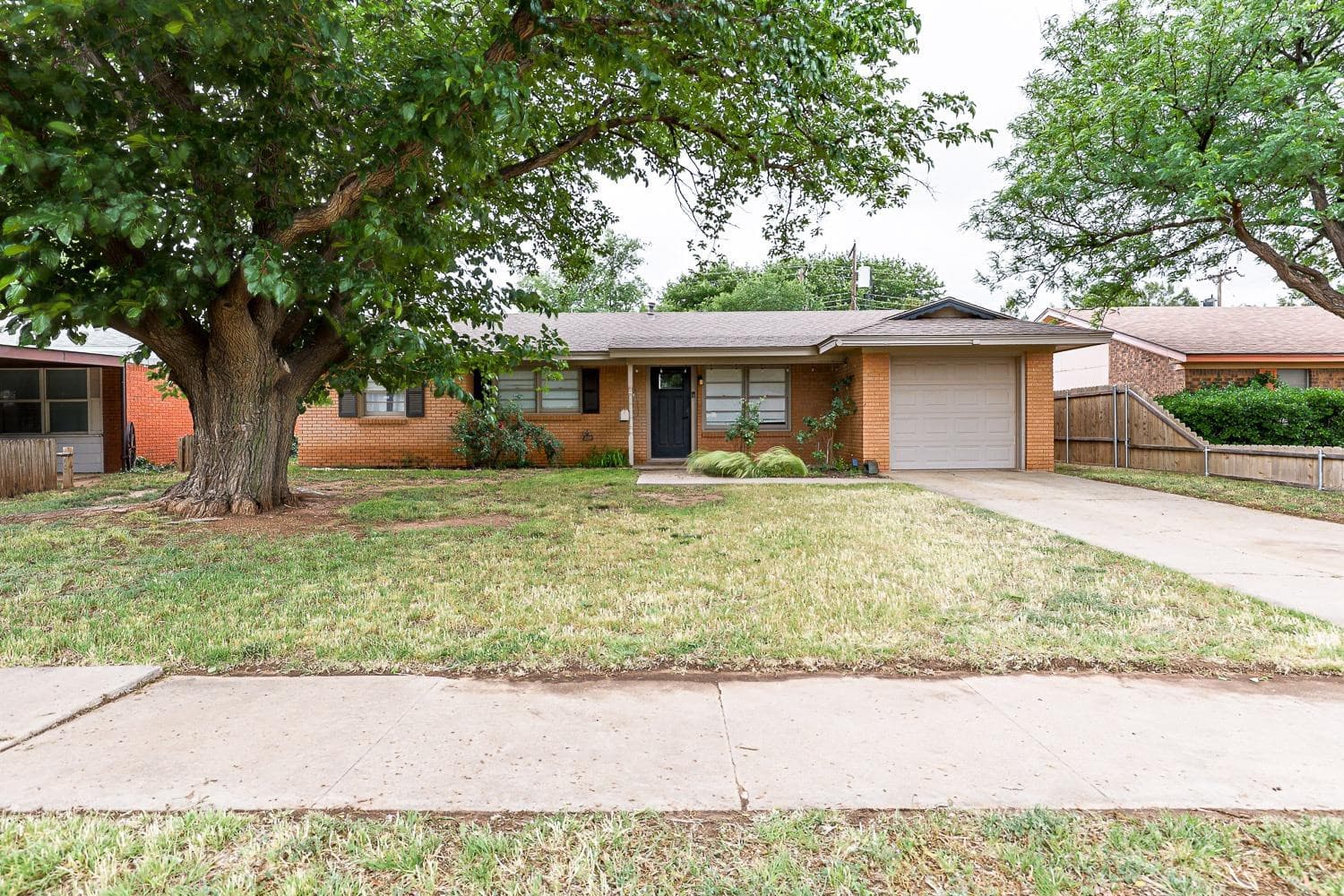 406 Bangor Avenue - Image 1