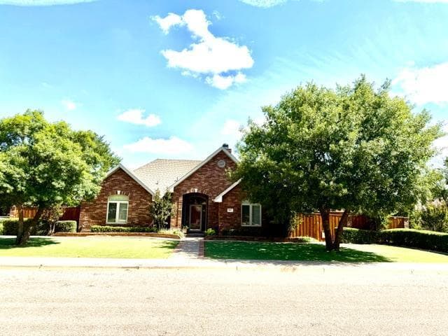 913 W 9th Street - Image 1