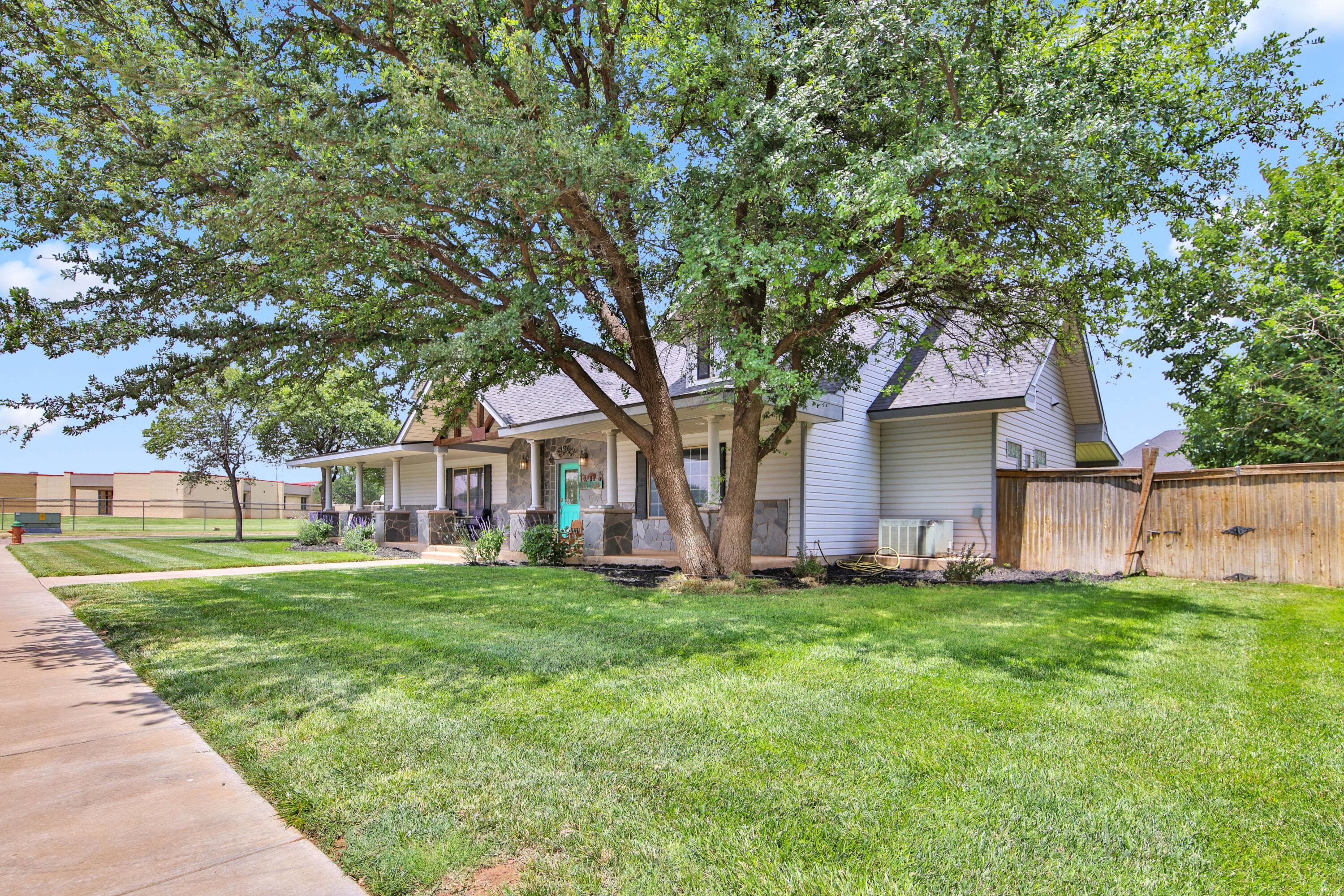 1401 11th Street - Image 1