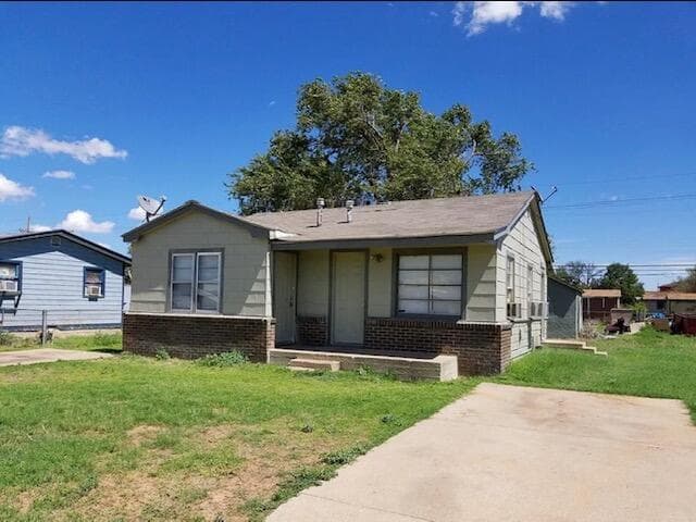 2319 Ash Avenue - Image 1