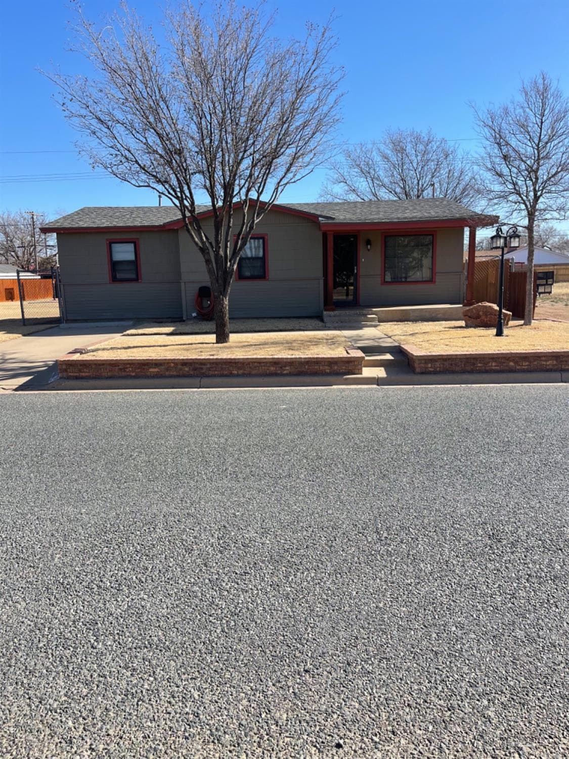 2105 Ash Avenue - Image 1
