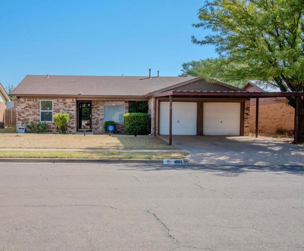 1005 Huron Avenue - Image 1