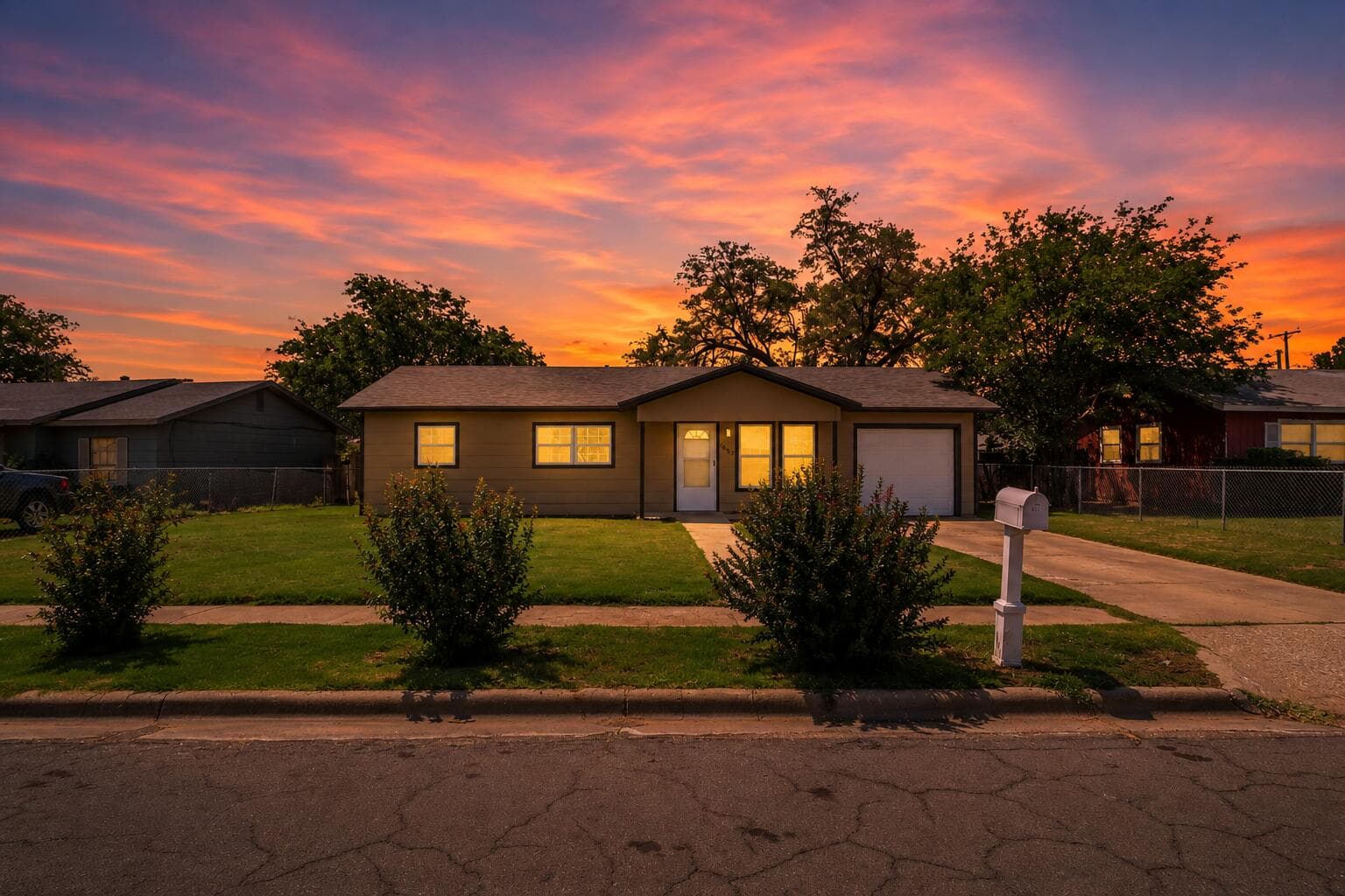 2614 E Cornell Street - Image 1