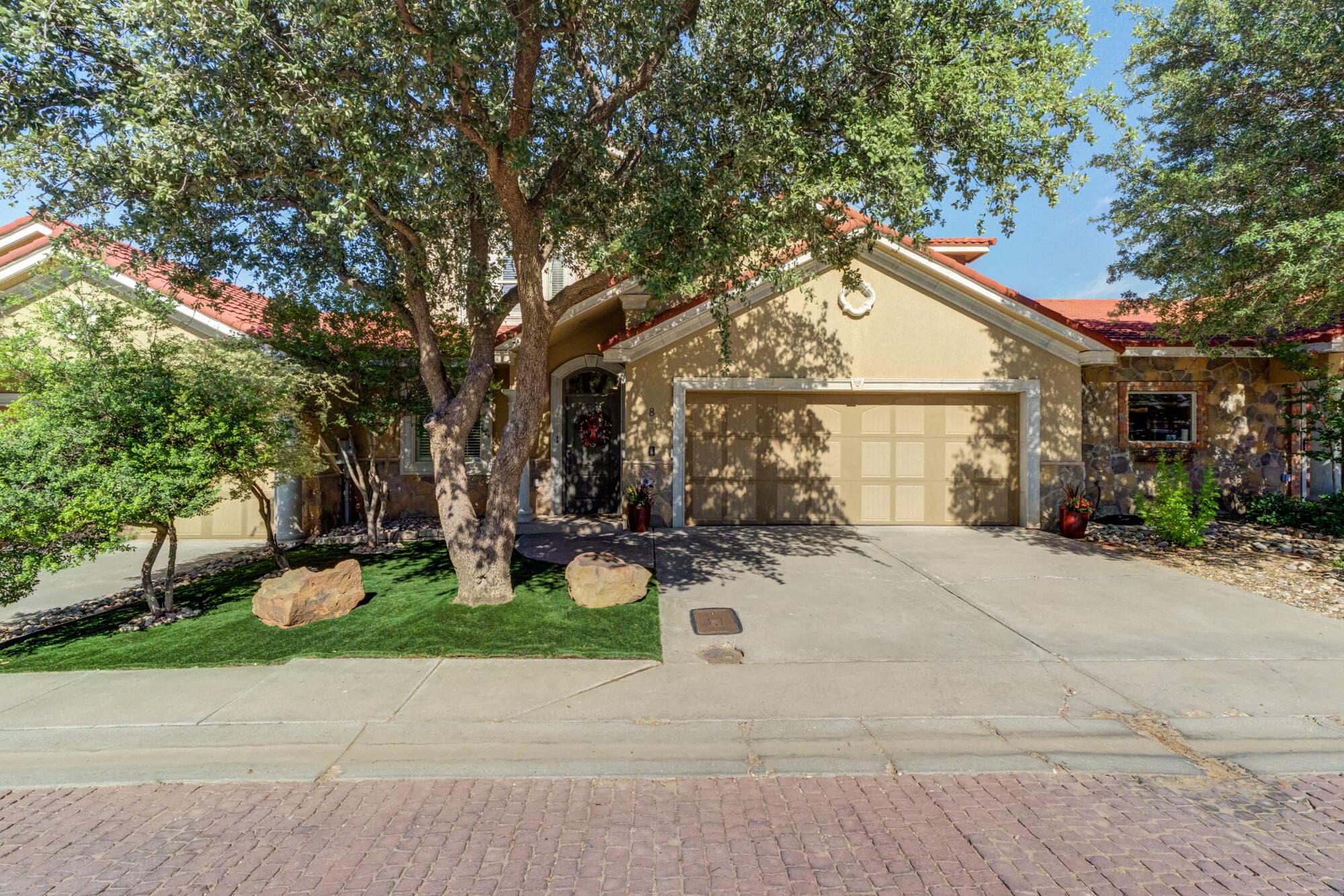 8 Tuscan Villas Circle - Image 1