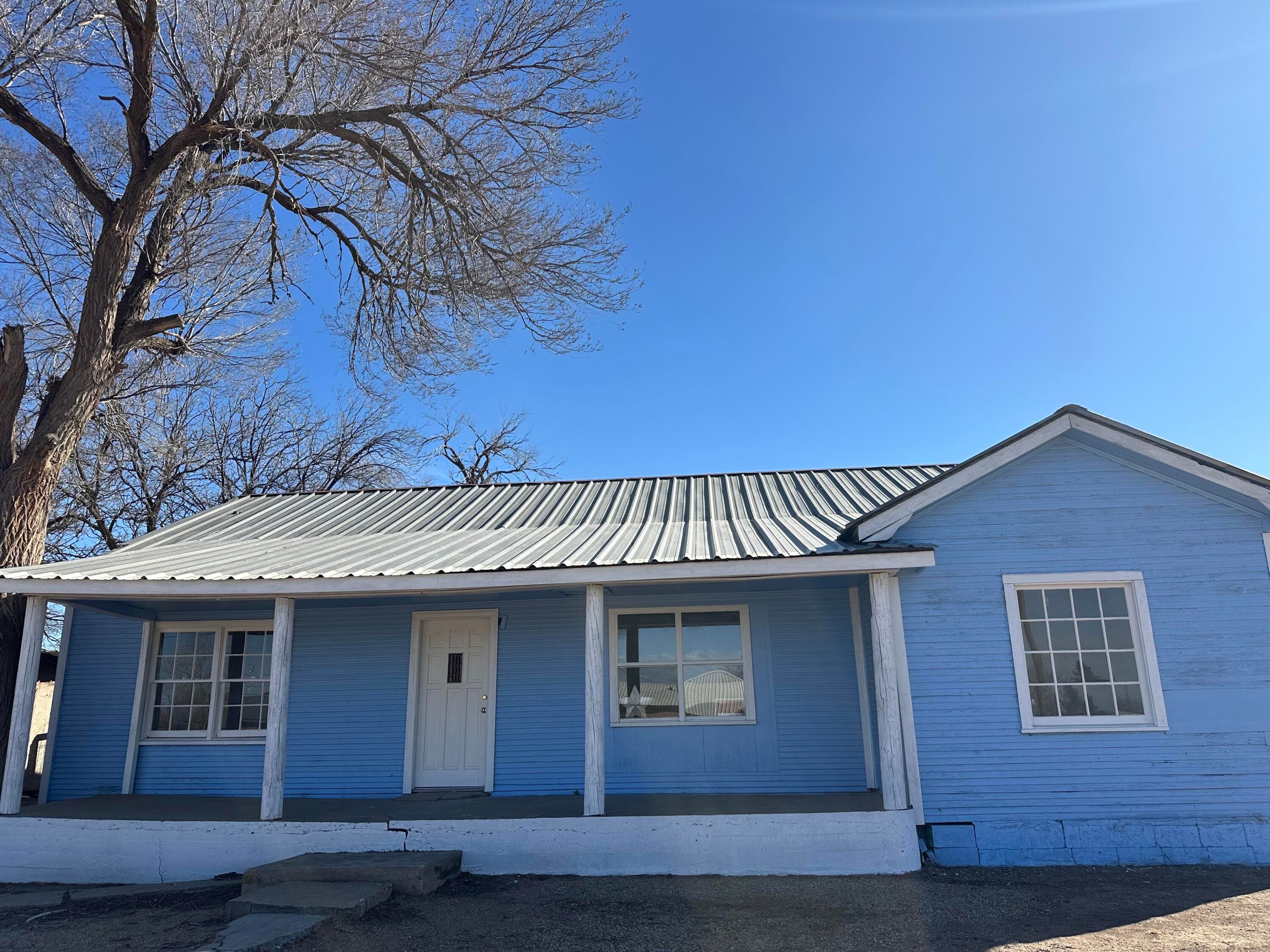 911 4th Street - Image 1