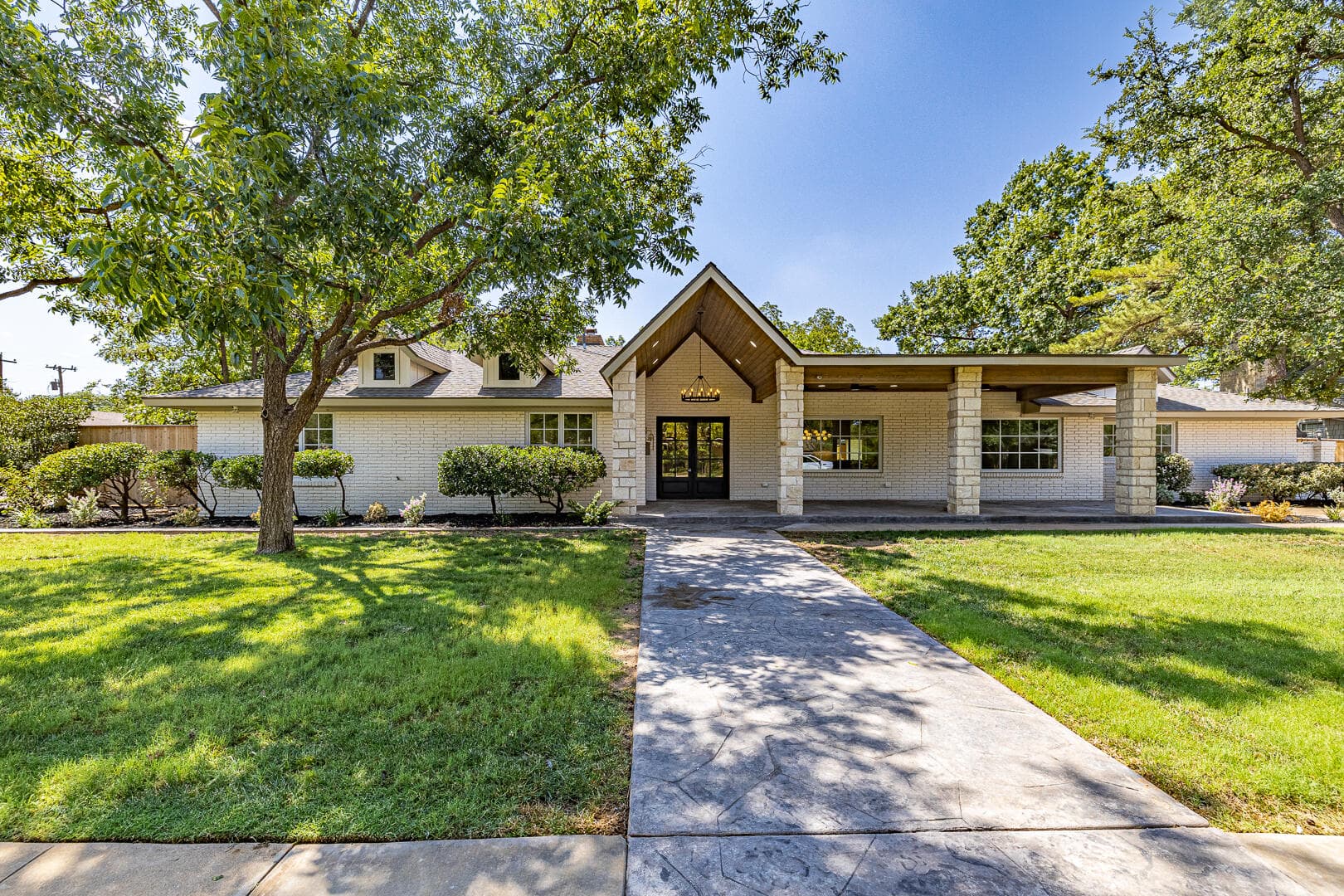 4617 10th Street - Image 1