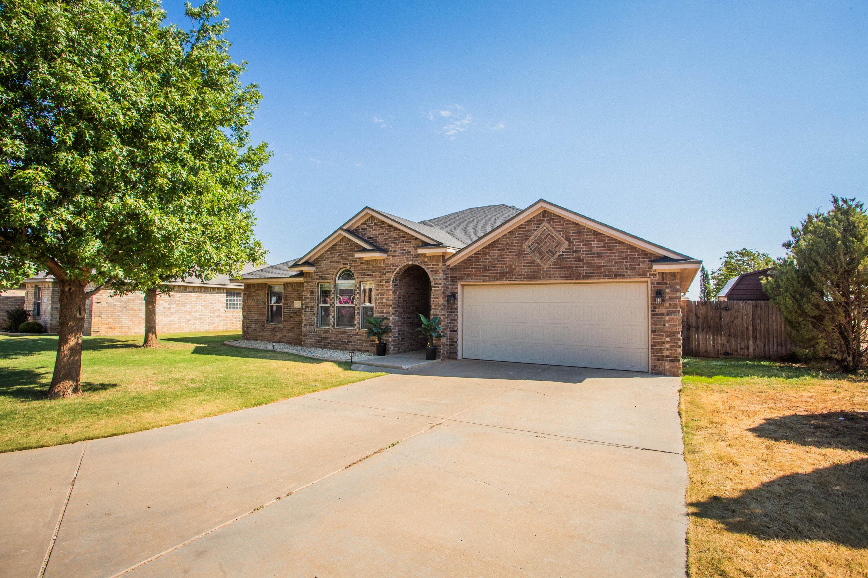 401 McMillen Avenue - Image 1