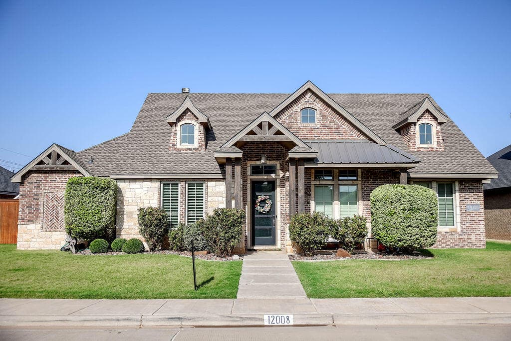 12008 Troy Avenue - Image 1