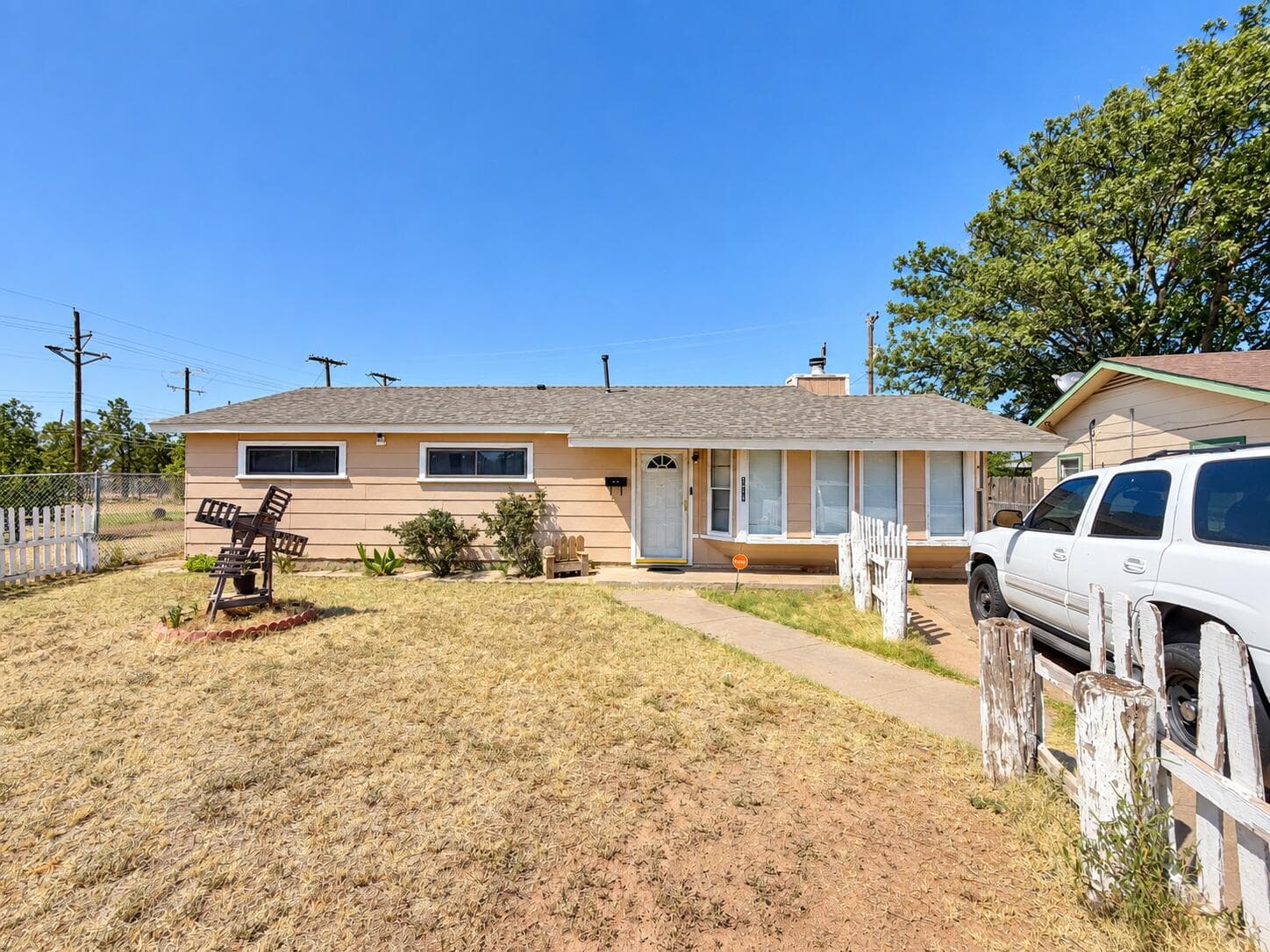2910 Ute Avenue - Image 1