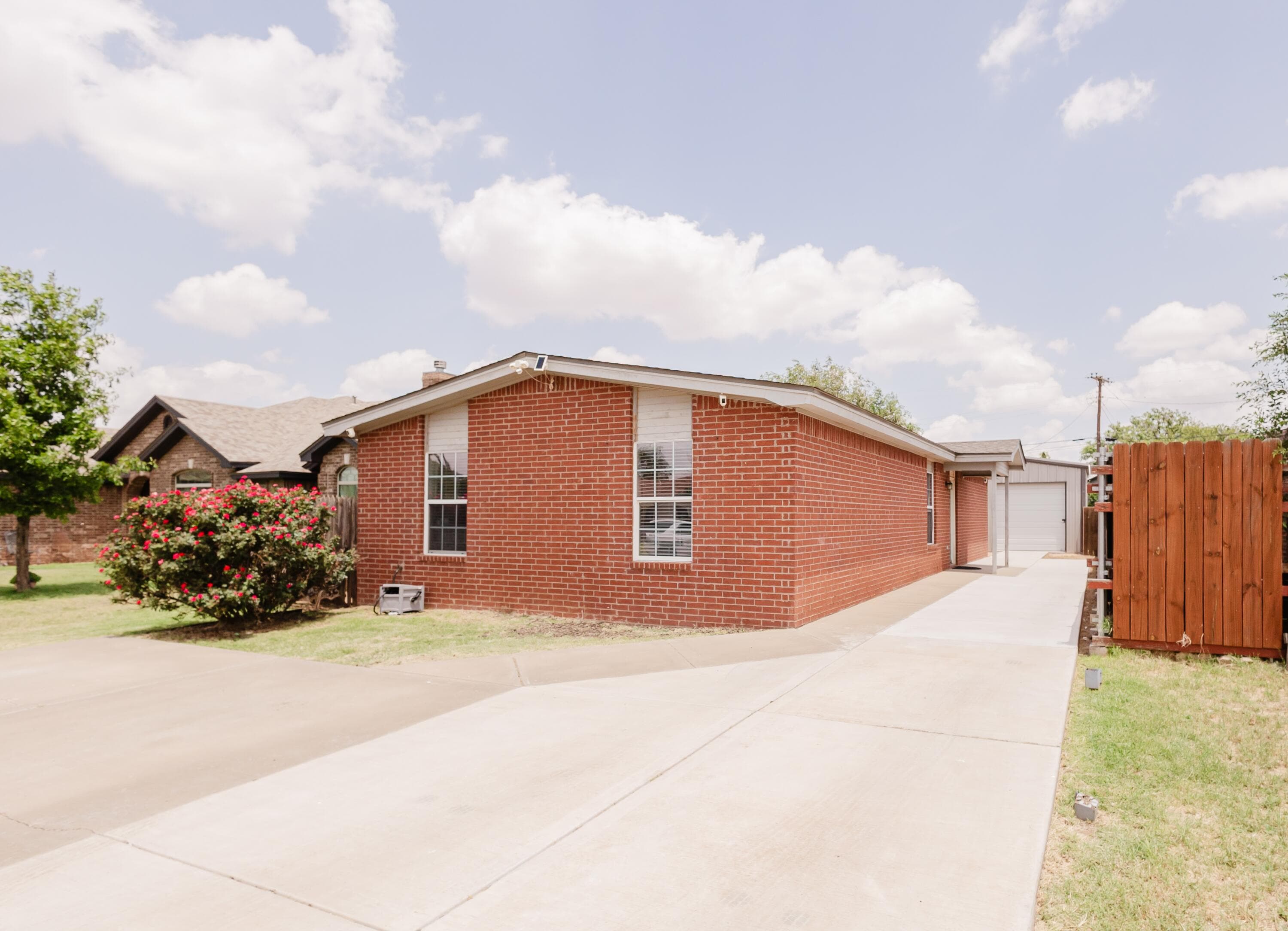 614 Locust Street - Image 1