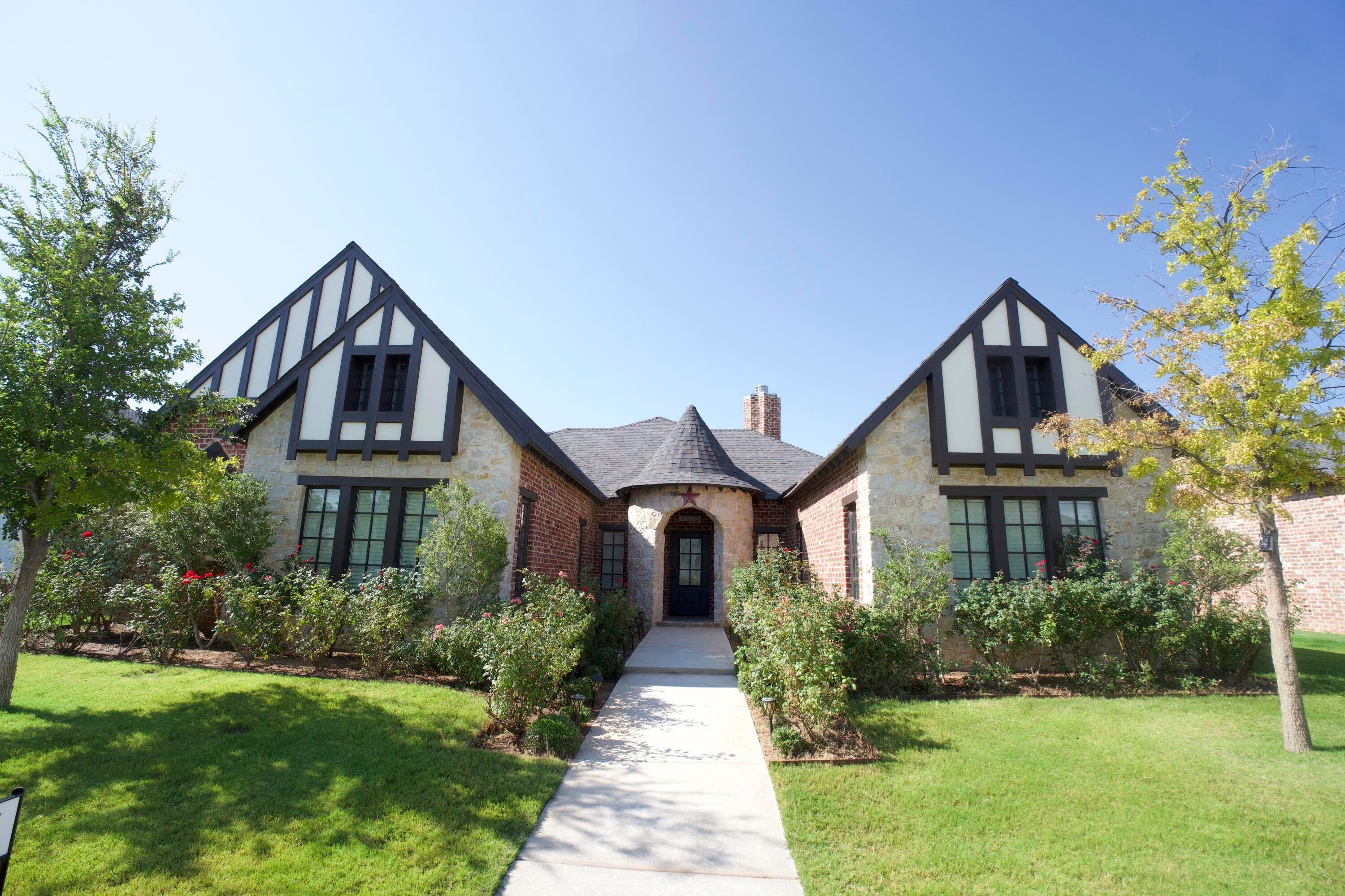 4015 137th Street - Image 1