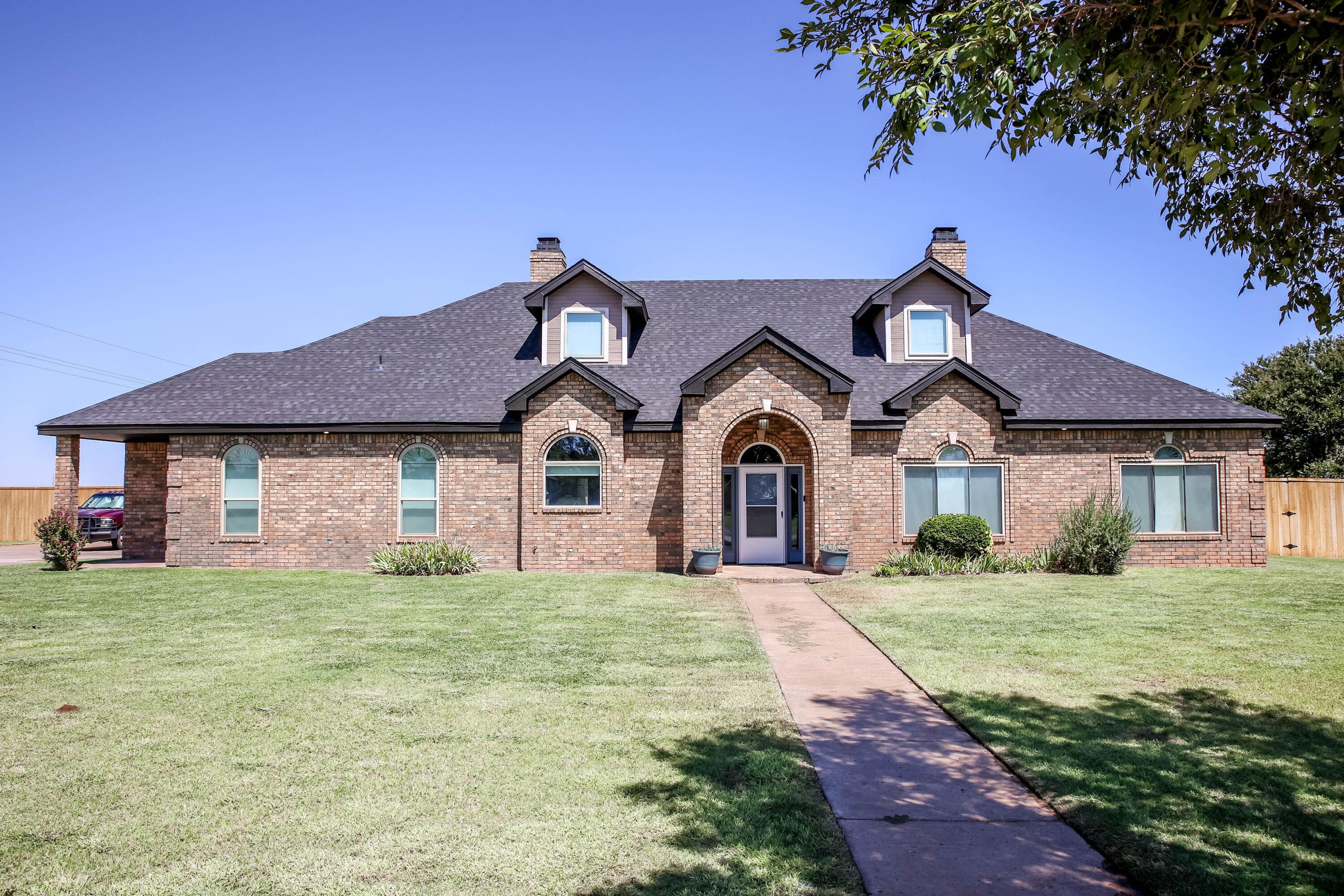 7412 80th Street - Image 1