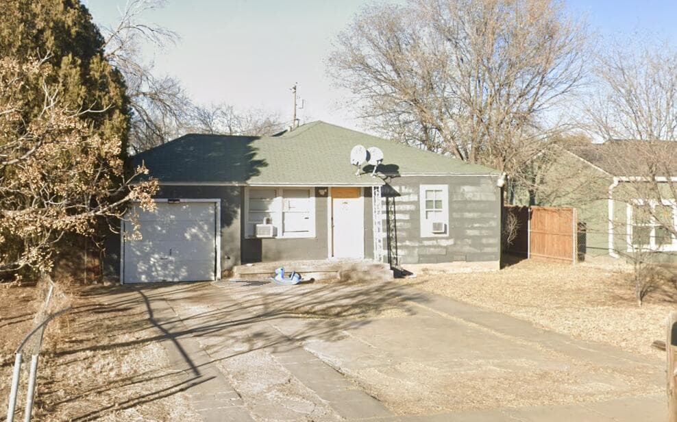 3114 Grinnell Street - Image 1