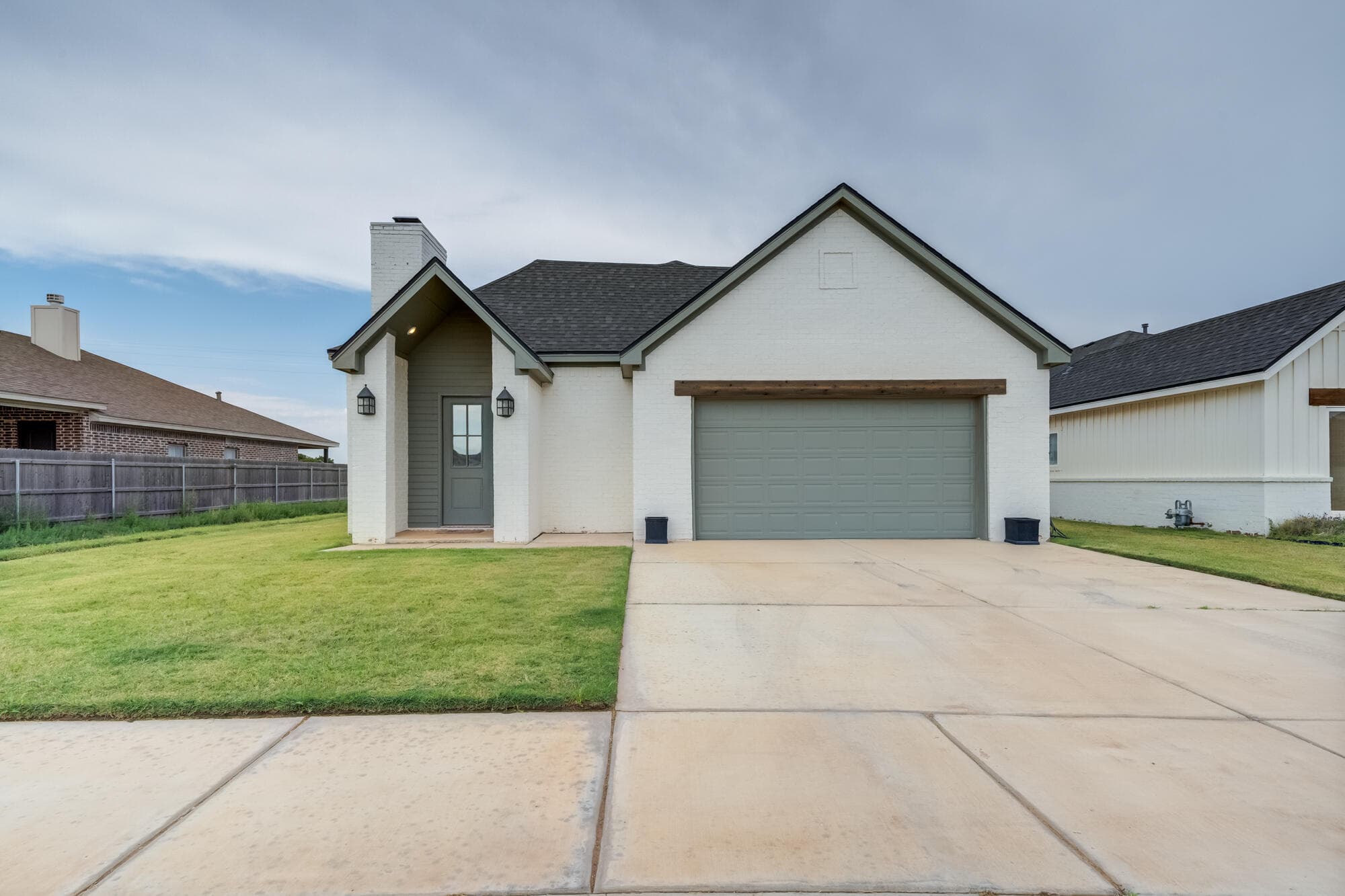 909 N Grover Avenue - Image 1