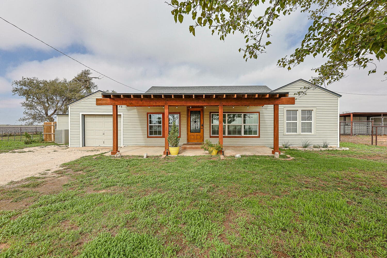 5206 County Road 6100 - Image 1