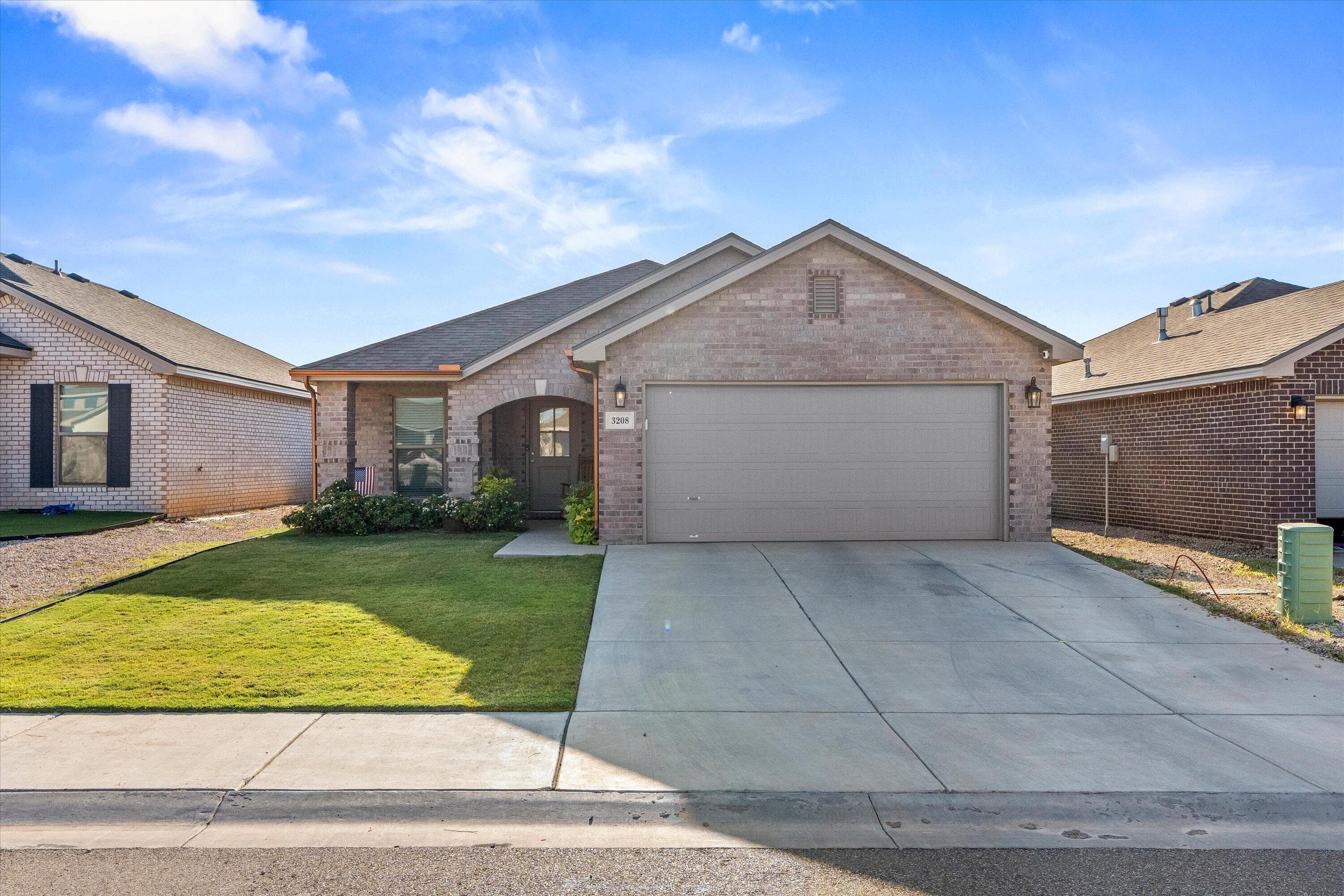 3208 Aberdeen Avenue - Image 1