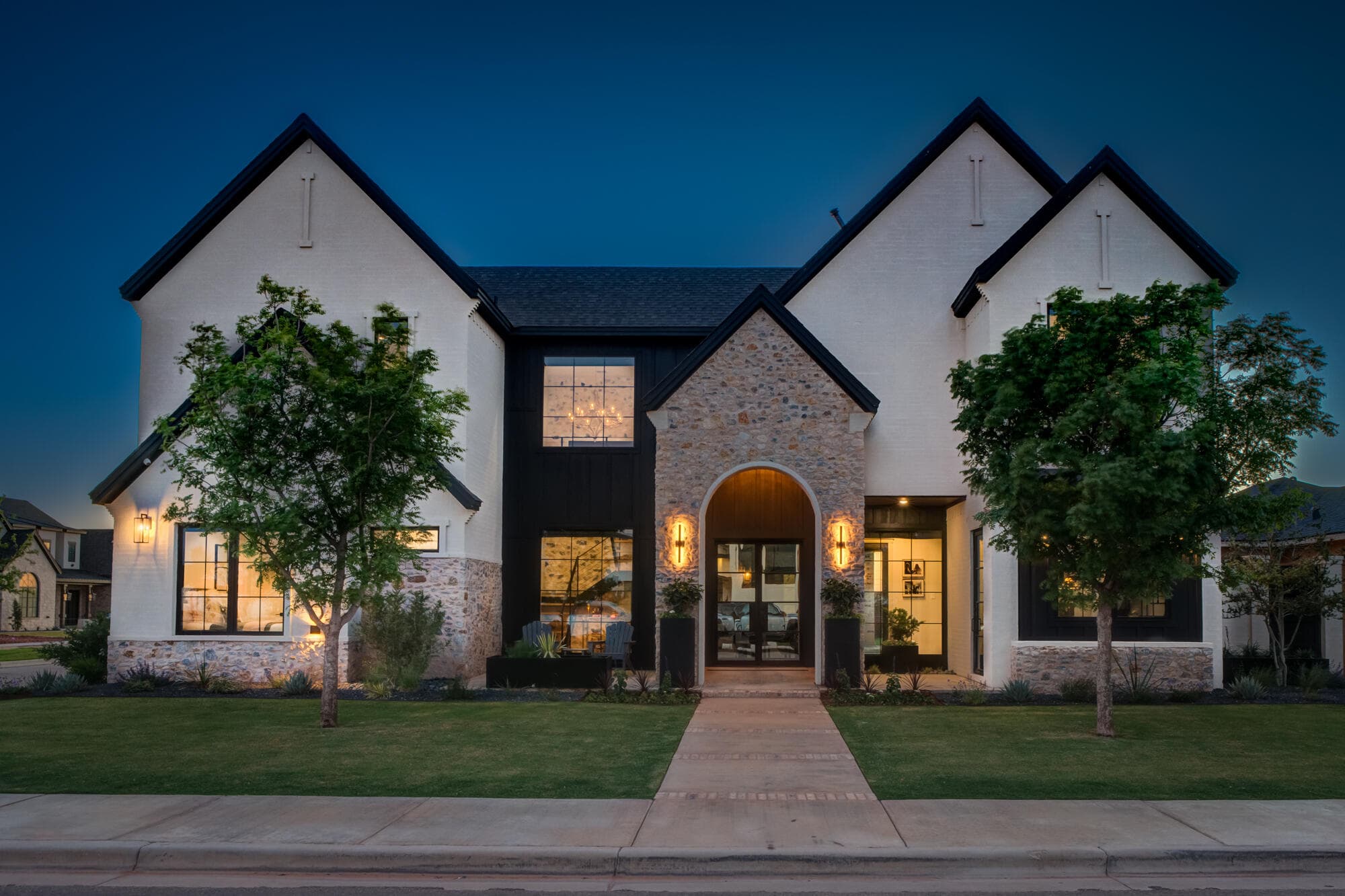 14810 Oxford Avenue - Image 1
