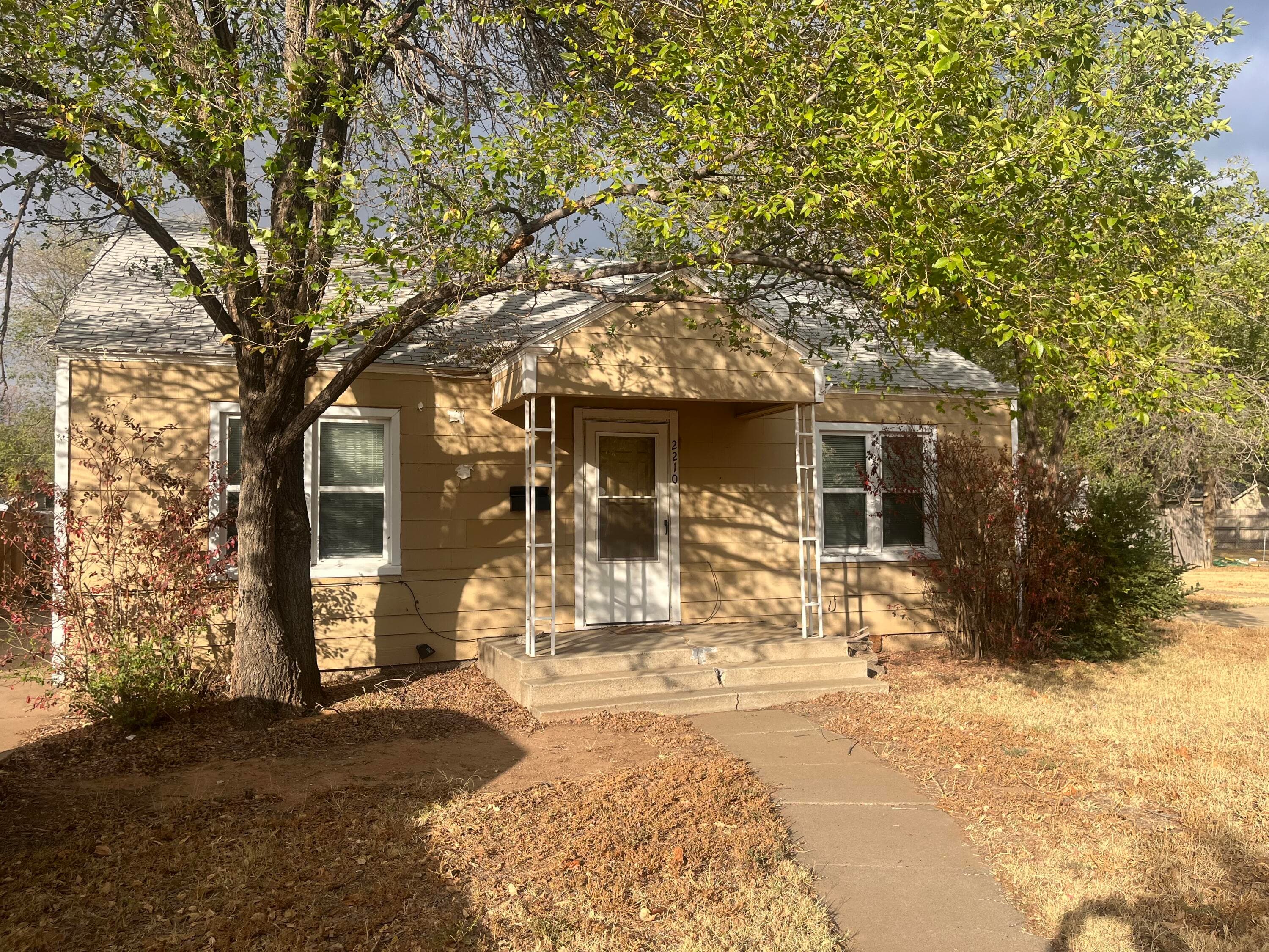 2210 26th Street - Image 1