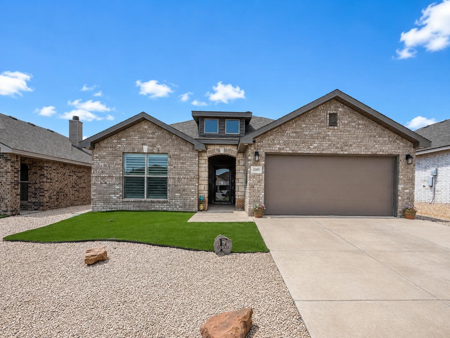 3203 Bryan Avenue - Image 1