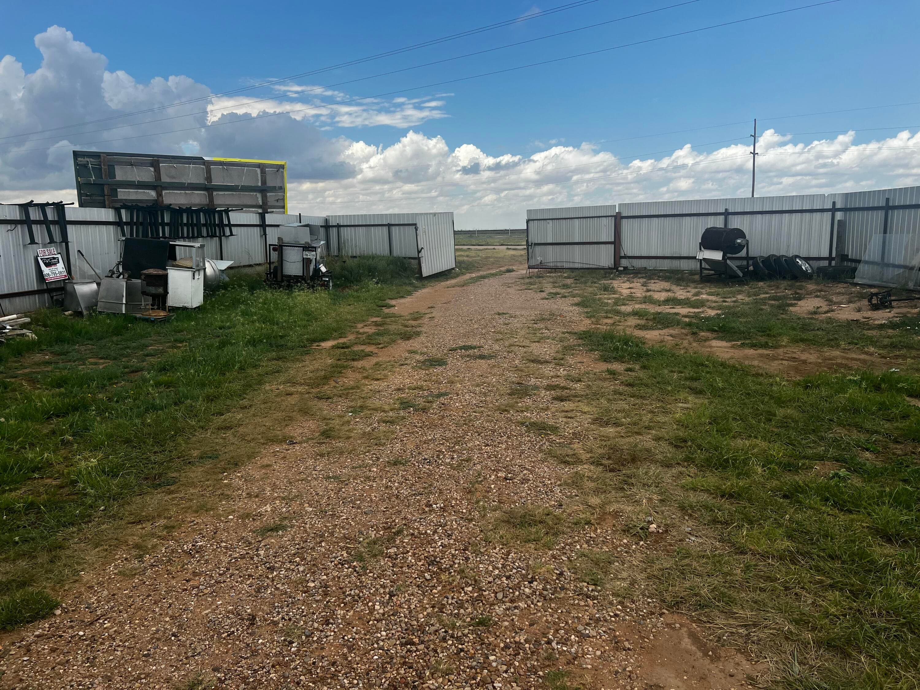 7020 E Hwy 84 - Image 1