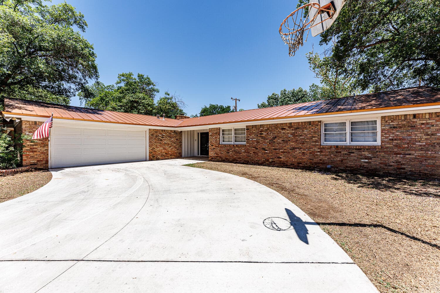 4618 30th Street - Image 1