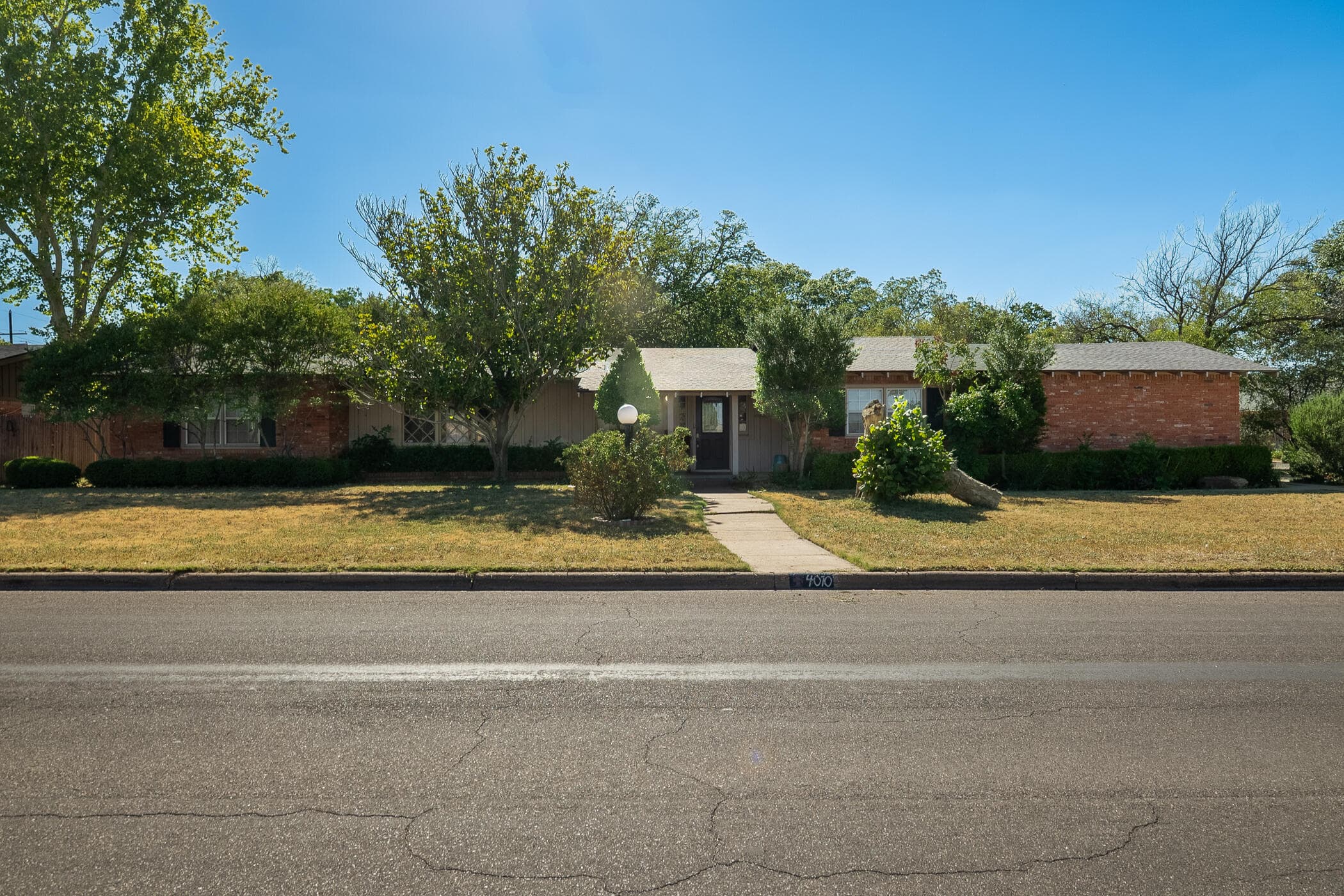 4010 Flint Avenue - Image 1
