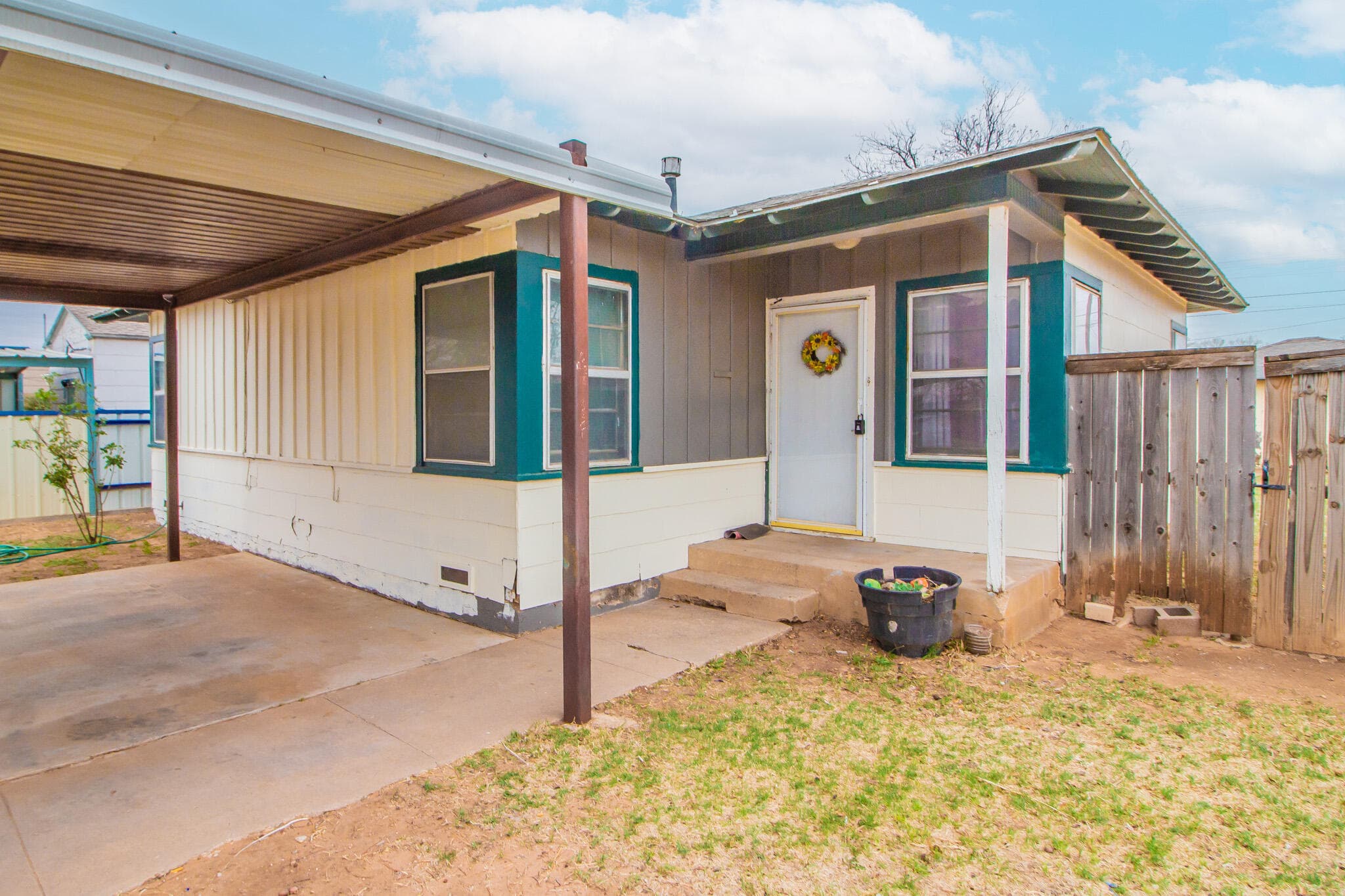3215 Itasca Street - Image 1