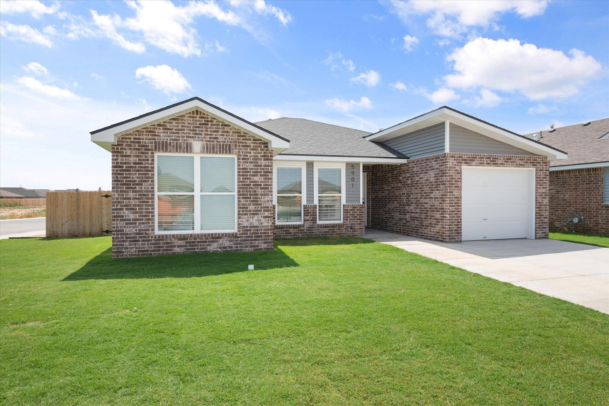 5901 154th Place - Image 1