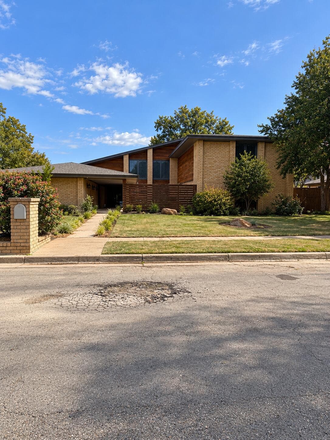 8407 Wayne Avenue - Image 1