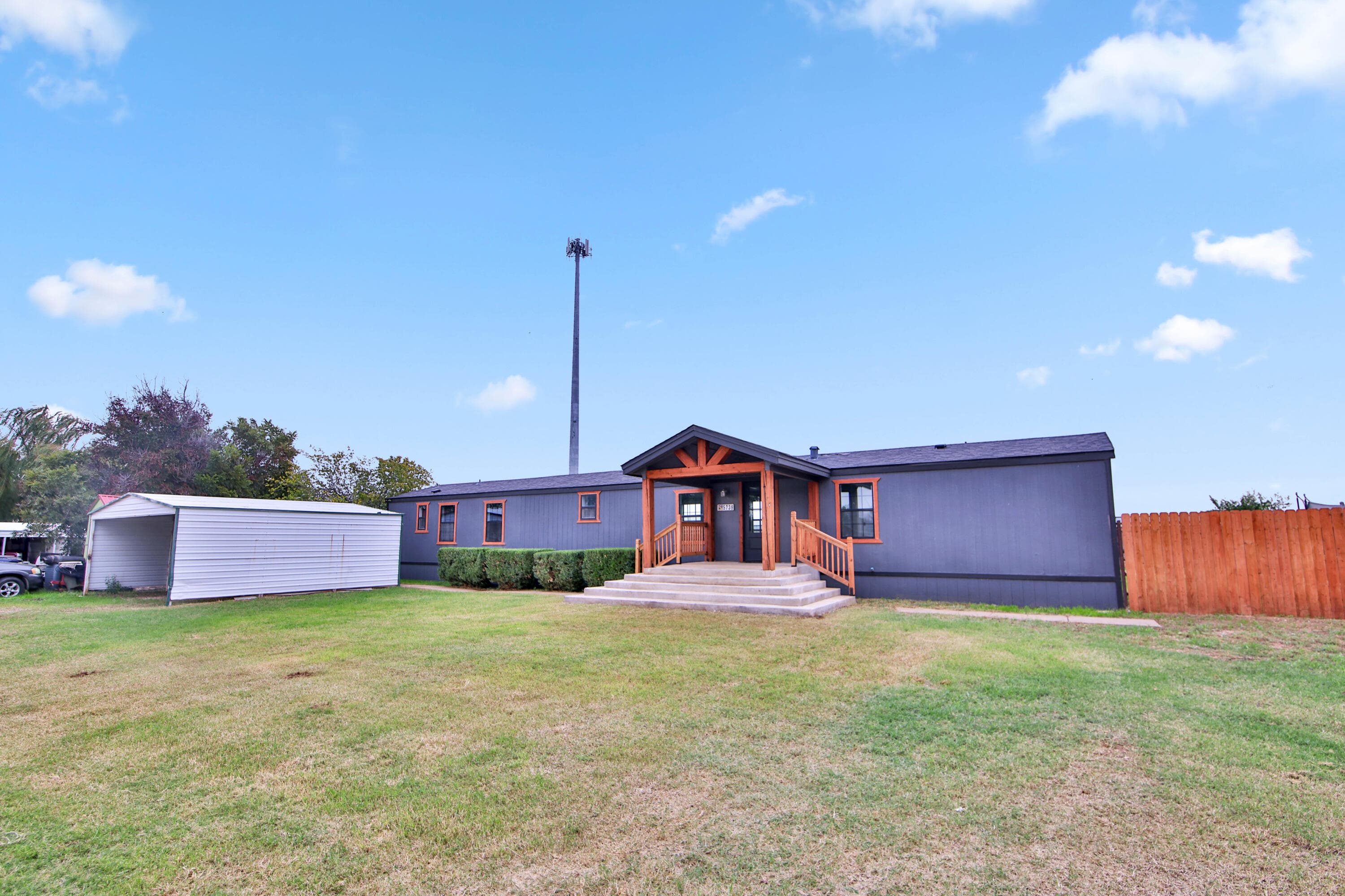 5739 150th Street - Image 1